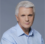 Володимир Литвин переконаний, що продаж земель сільськогосподарського призначення може бути введений лише після прийняття закону про ринок землі